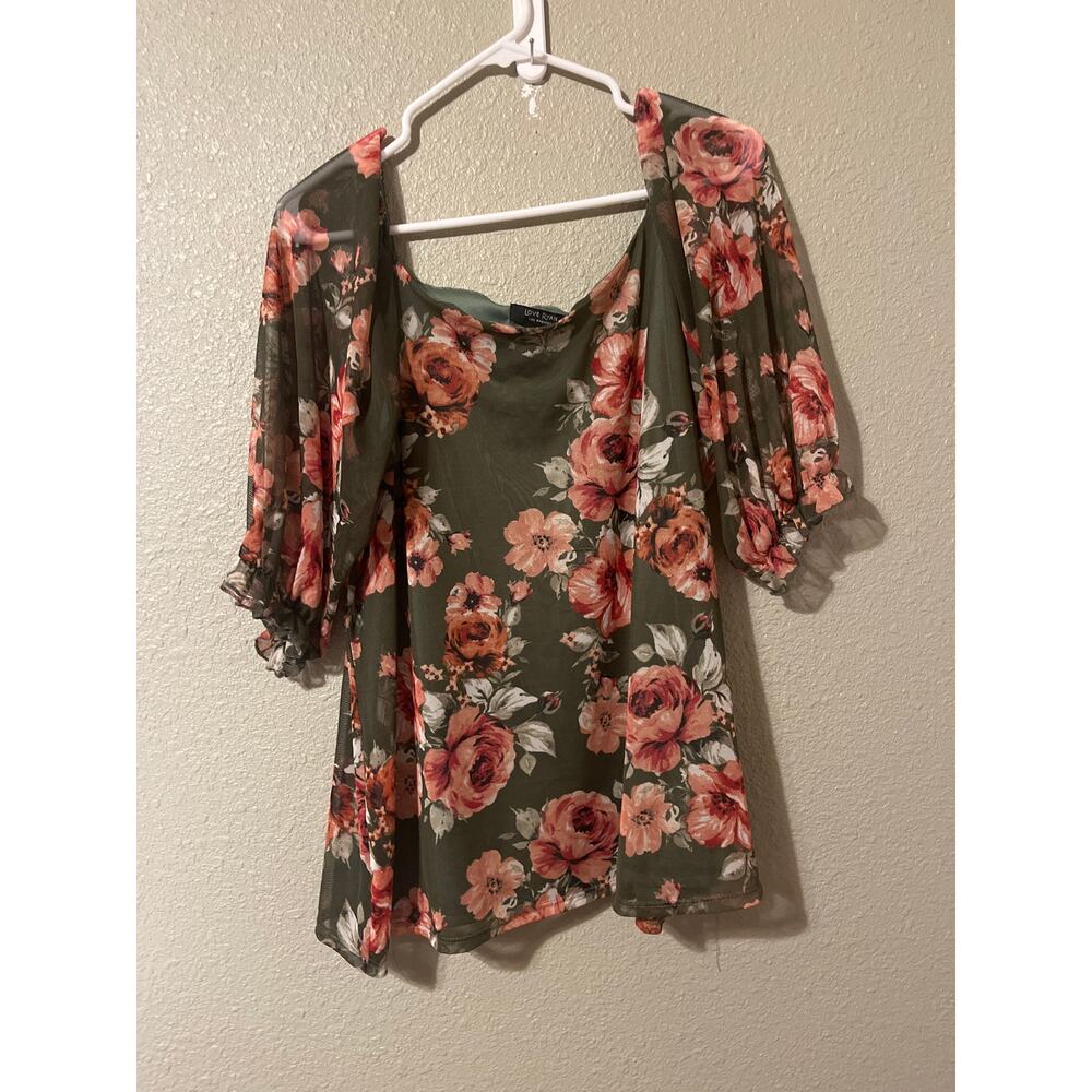 Love Ryan women’s blouse with liner